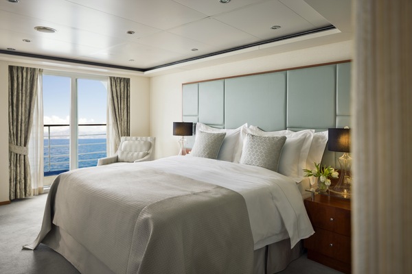 RSSC, Seven Seas Voyager, Master Suite 1.jpg